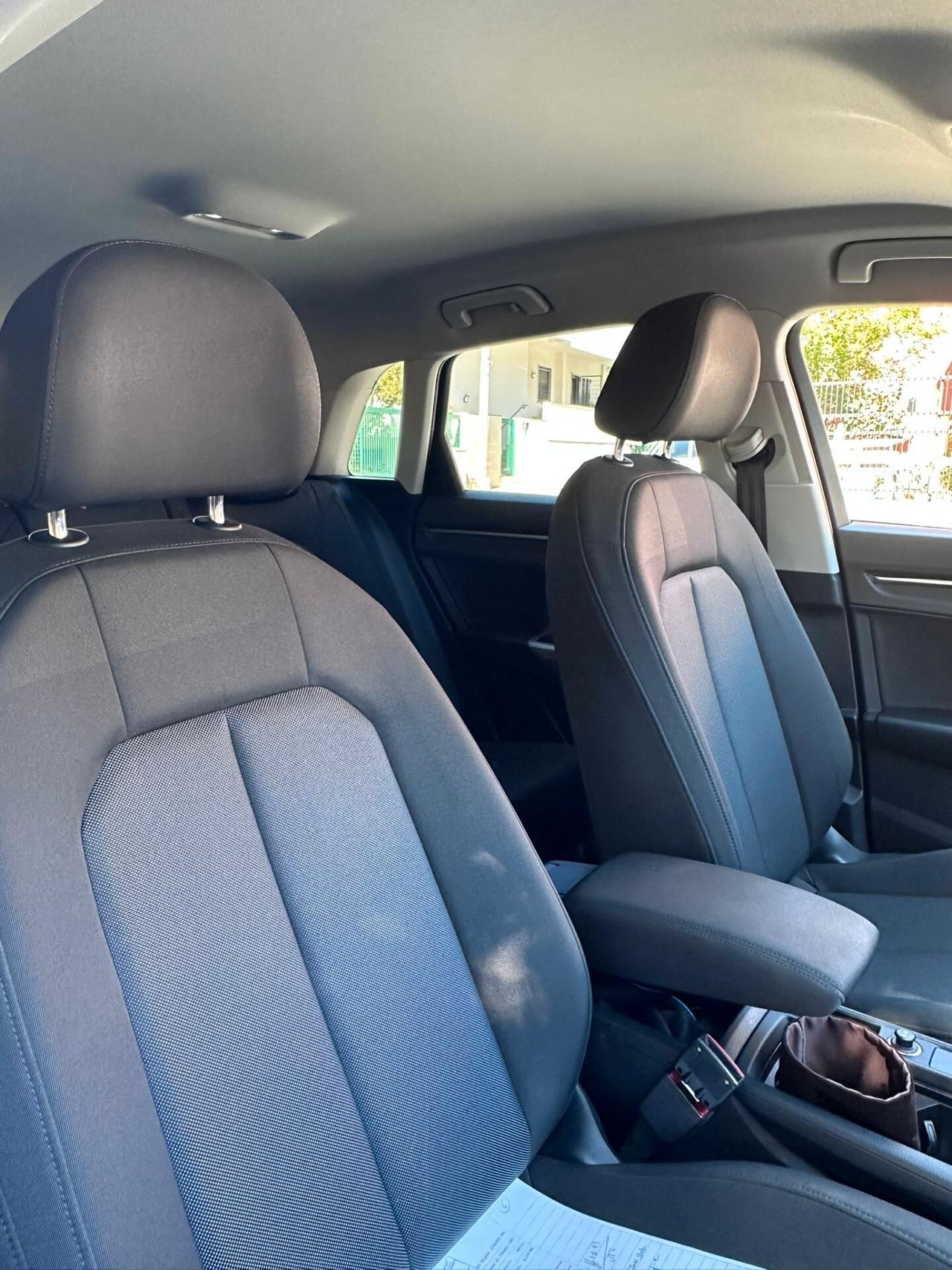 Audi Q3 35 TDI S tronic line edition -PARI AL NUOVO-