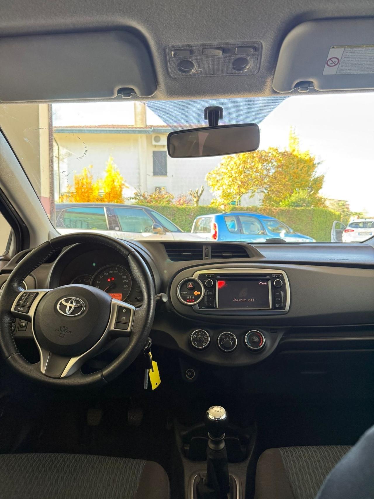 Toyota Yaris 1.4 D-4D 5 porte Lounge