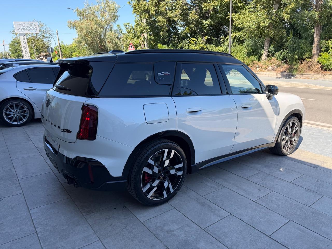 Mini Countryman John Cooper Works ALL4 JCW