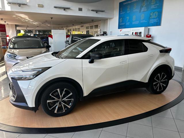 TOYOTA C-HR 2.0 PHEV Trend