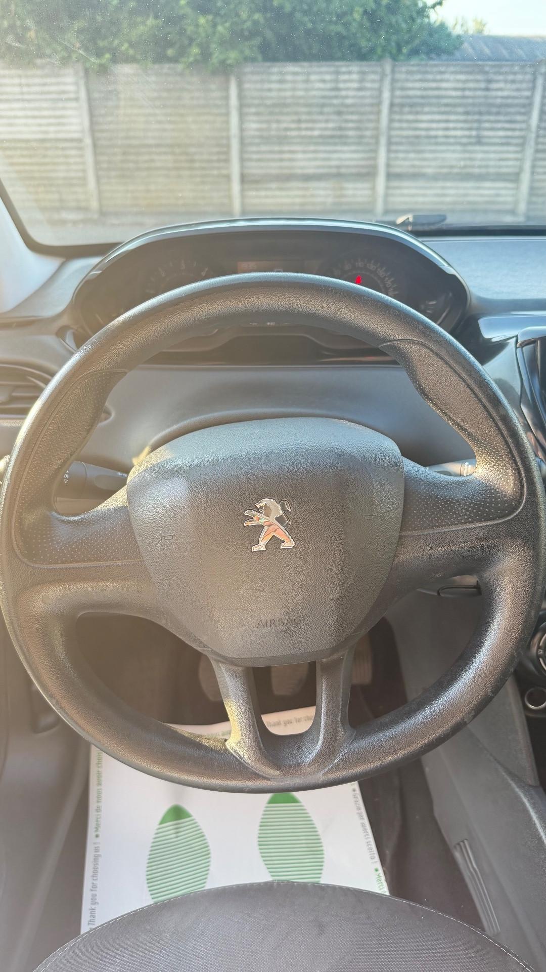 Peugeot 208 VAN AUTOCARRO IVA ESPOSTA