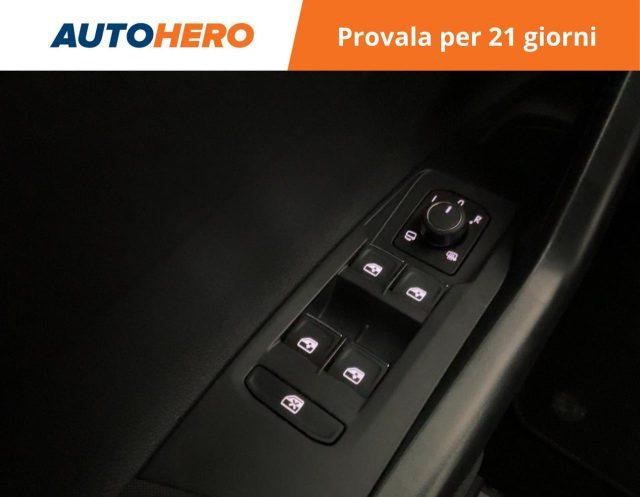 VOLKSWAGEN Taigo 1.0 TSI 115 CV DSG R-Line