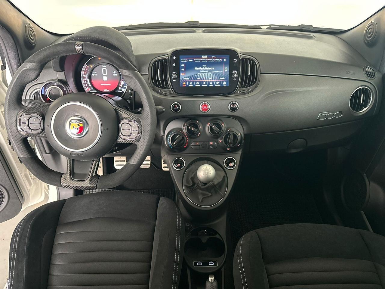 Abarth 695 1.4 180 CV KM0 2023