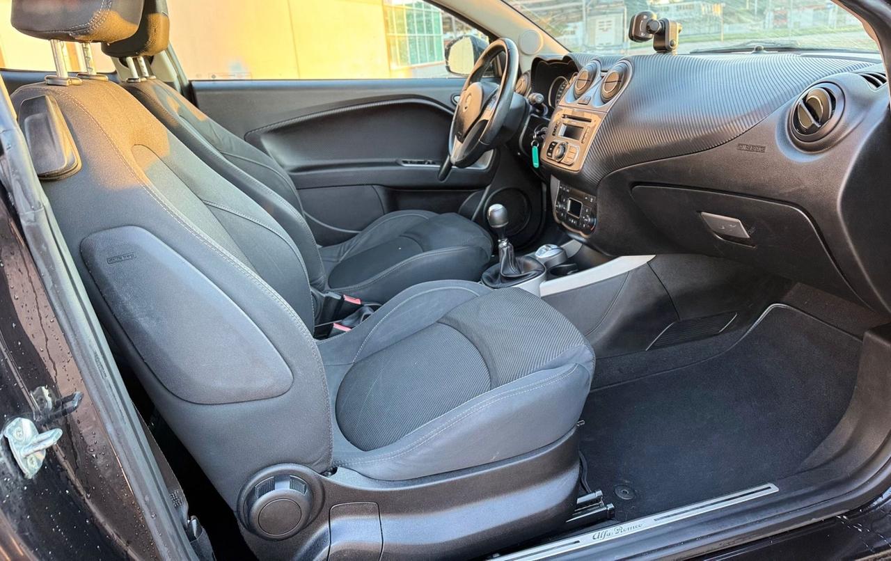 Alfa Romeo MiTo 1.6 JTDm-2 Sport Pack