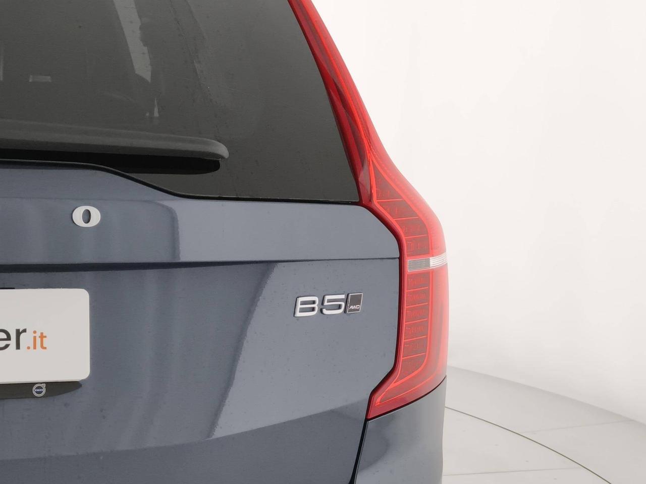 Volvo XC90 2.0 b5 Core awd 7 Posti