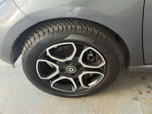SMART ForFour 70 1.0 Passion