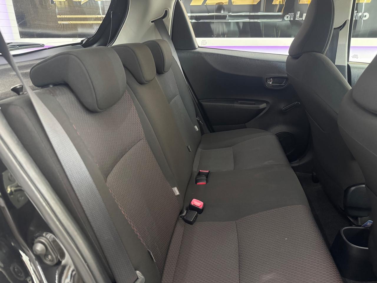 Toyota Yaris 1.4 90 Cv Lounge- Full Opt