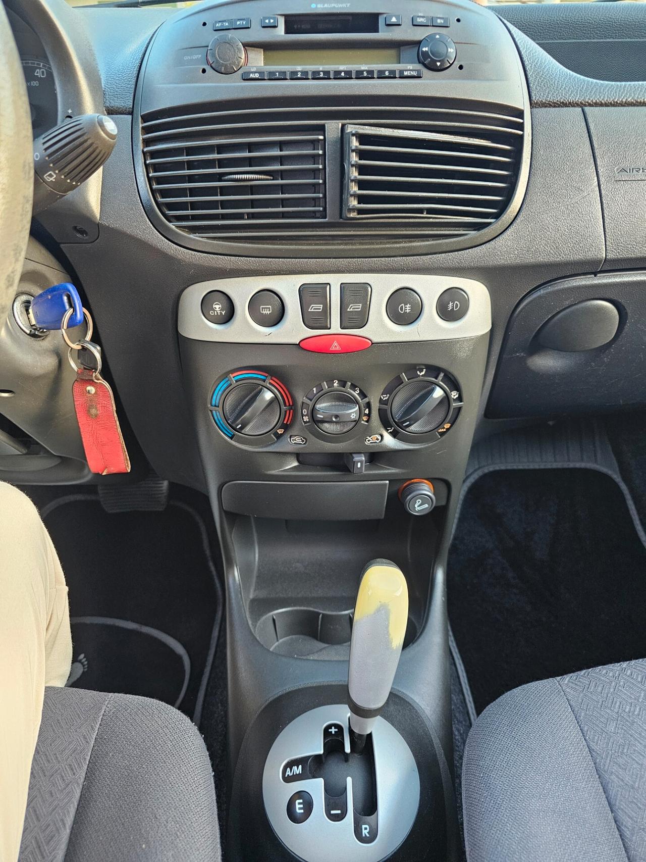 Fiat Punto 1.2i cat 5 porte EL cambio automatico soli 100000km