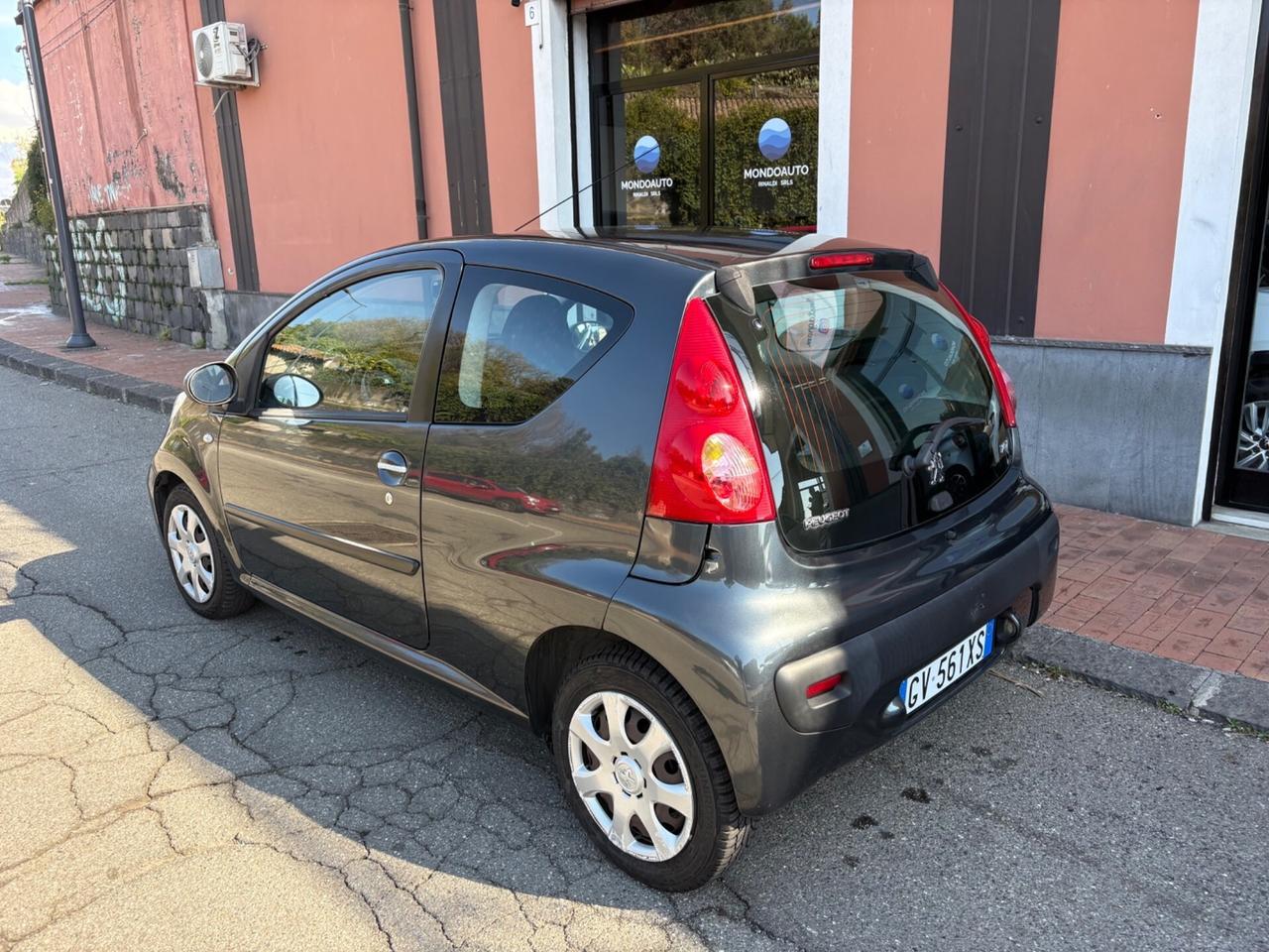 Peugeot 107 1.0 68CV 3p. Automatica 2011