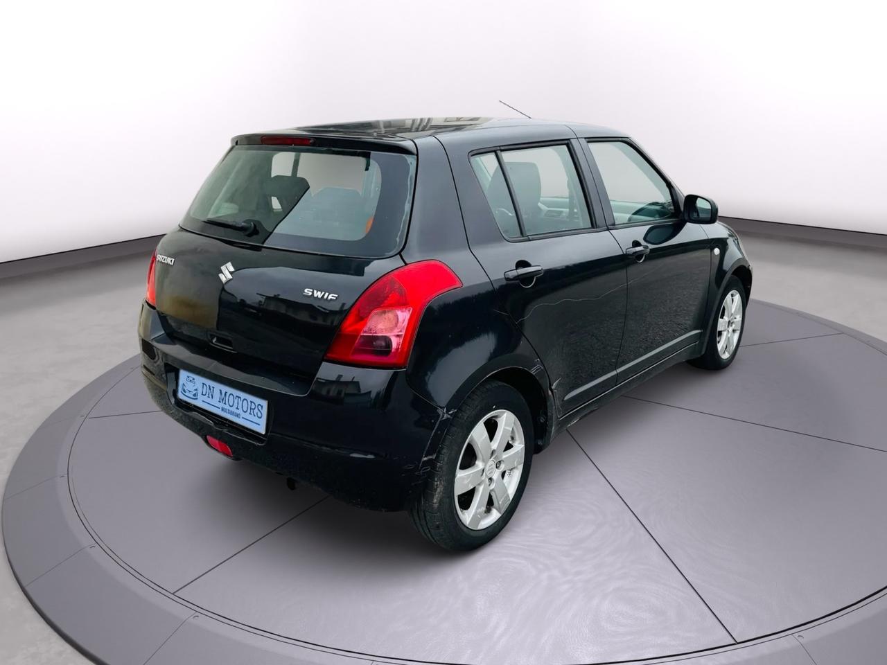 Suzuki Swift 1.3 benzina gpl 2010 neo patentati