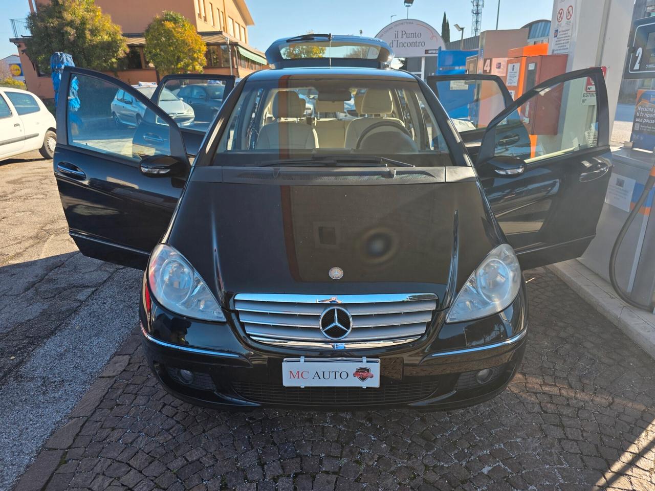 Mercedes-benz A 150 Elegance con 146.000km Neopatentati ok