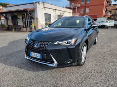 Lexus UX 250 Hybrid SOLO 16 MILA KM ORIGINALI !