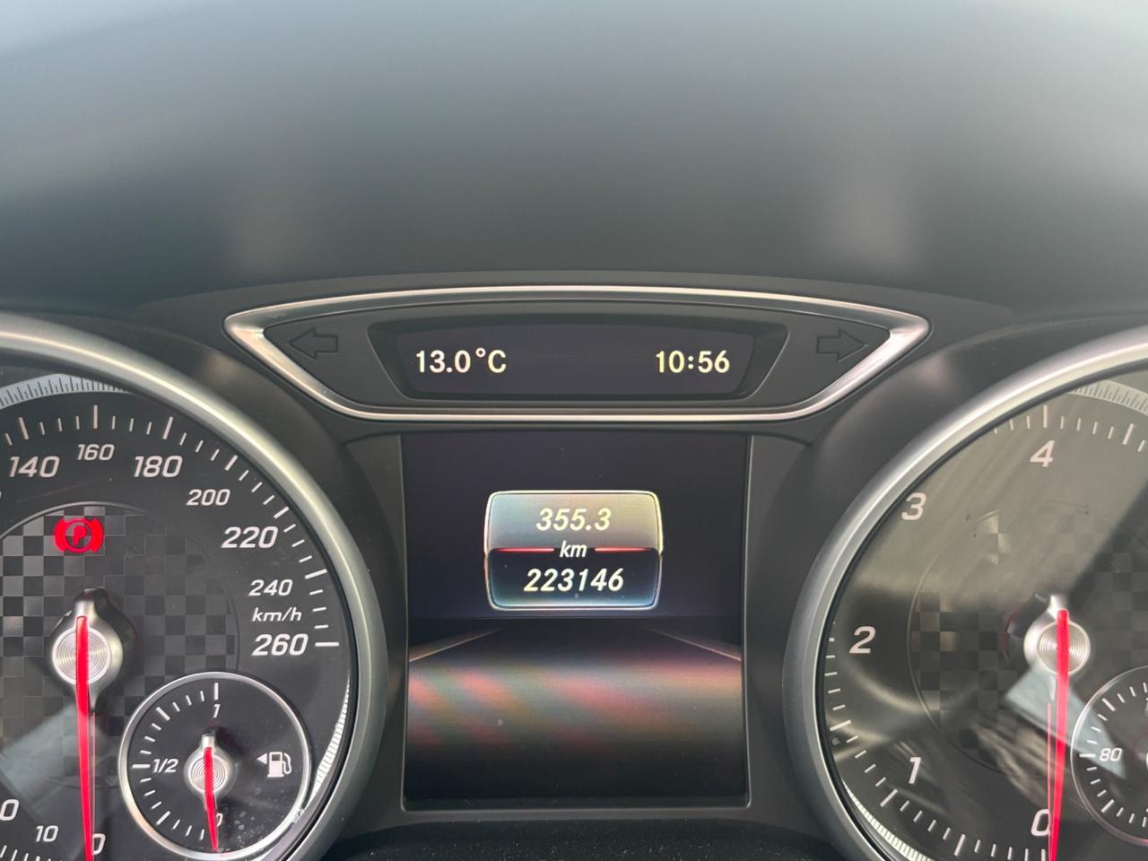 Mercedes-benz A 180 d Premium 2016