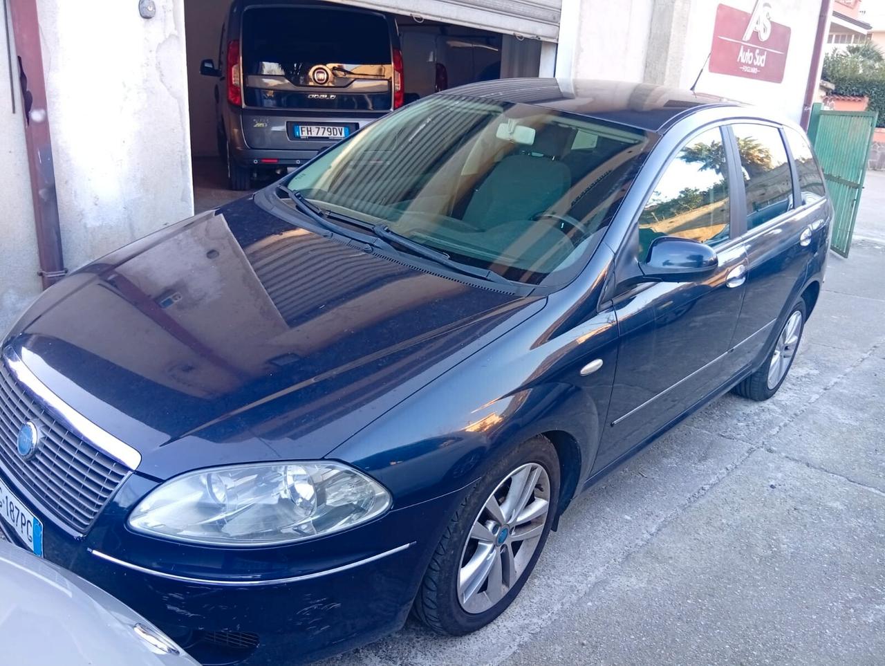 Fiat Croma 1.9 Multijet 16V Dynamic