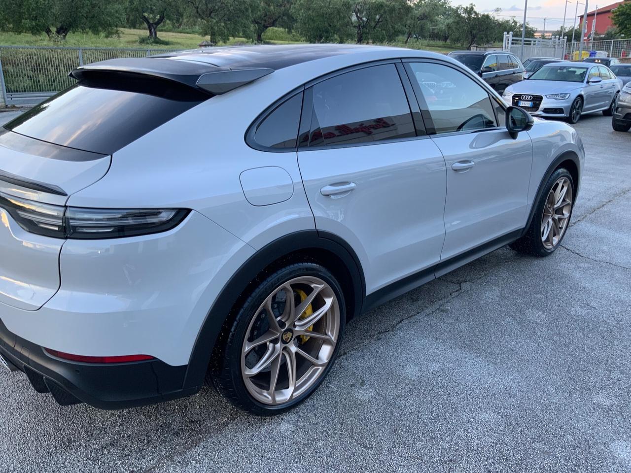 Porsche Cayenne Coupé 4.0 Turbo GT COLORE GESSO IVA ESPOSTA