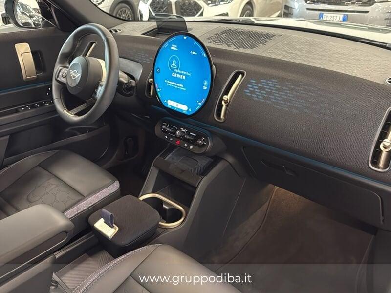 MINI Countryman Mini U25 Mini 1.5 48V C Classic auto