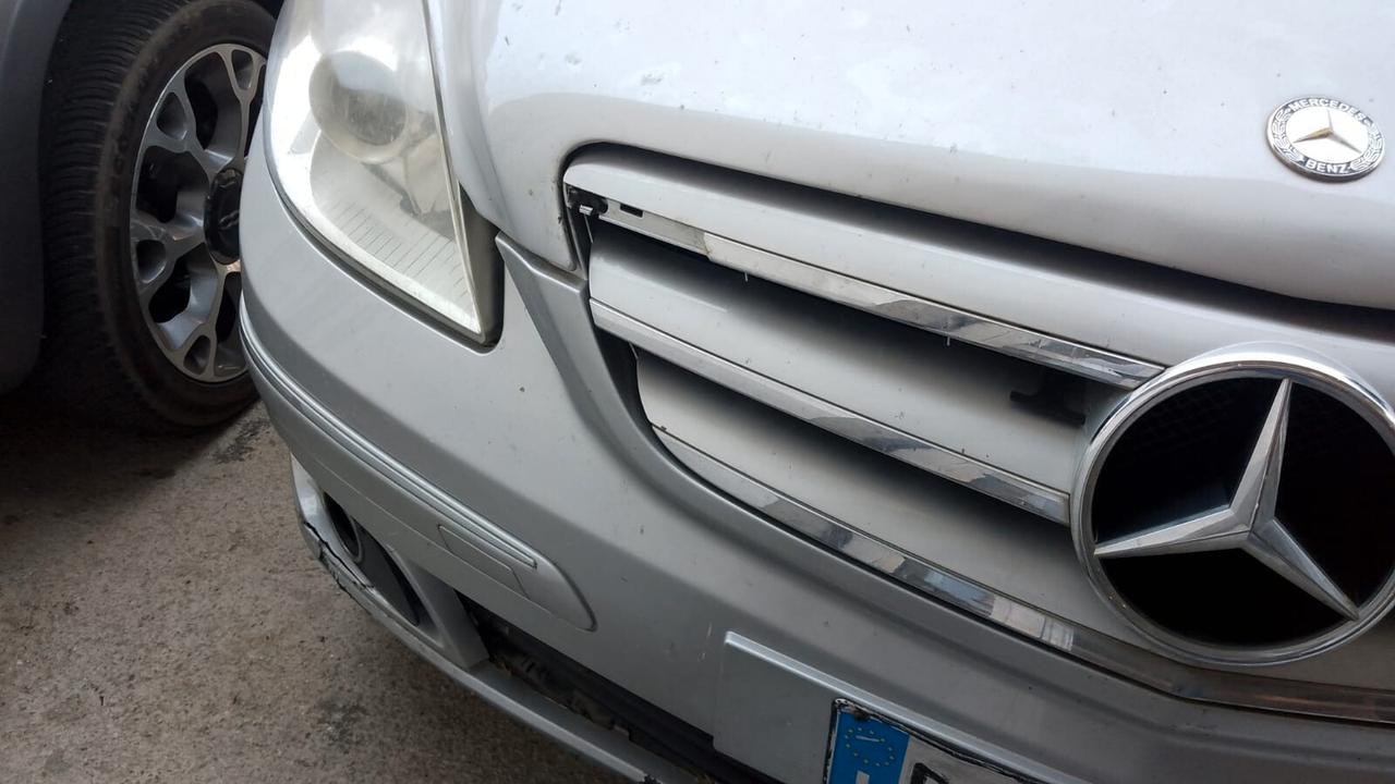 Mercedes-benz B 200 B 200 CDI Chrome-AUTO USATA -VISTA è PIACIUTA NELLO STATO IN CUI SI TROVA