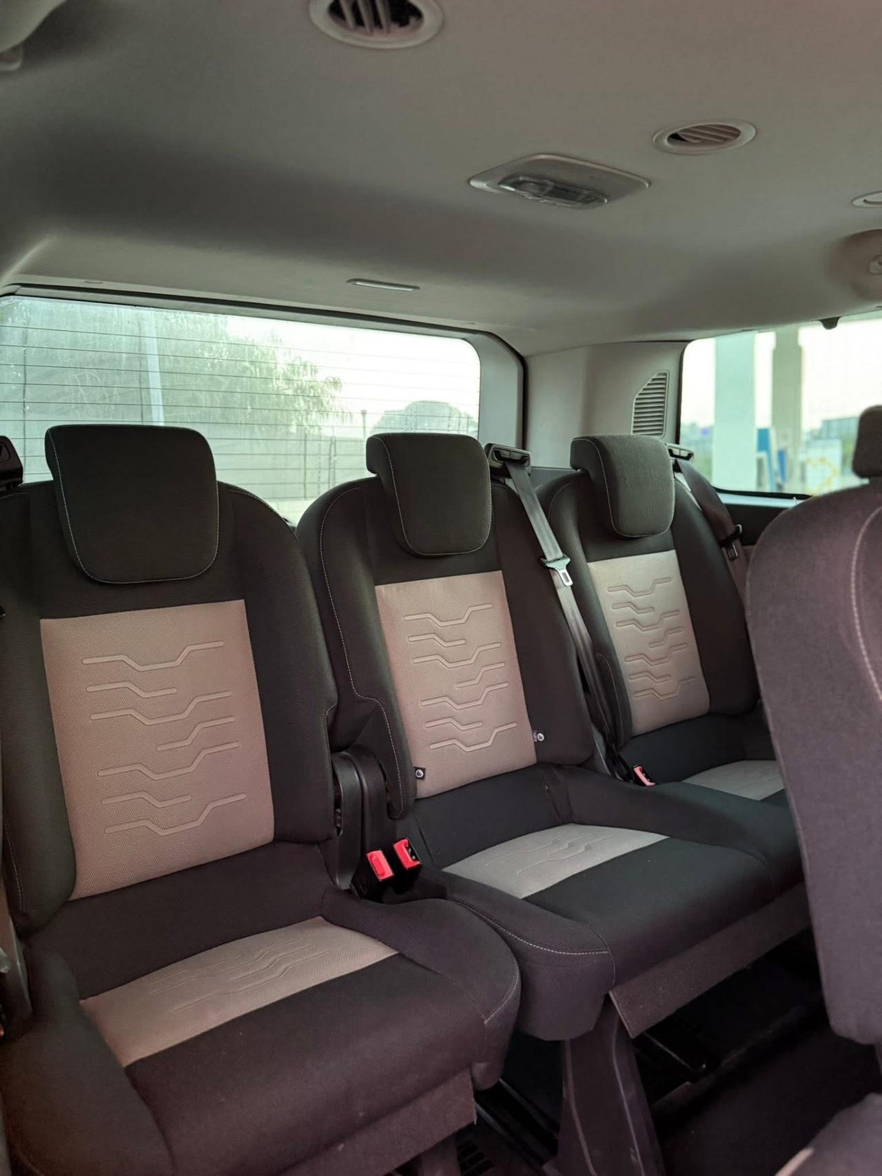 Ford Transit Custom 310 2.0 TDCi 130 cv 8 posti