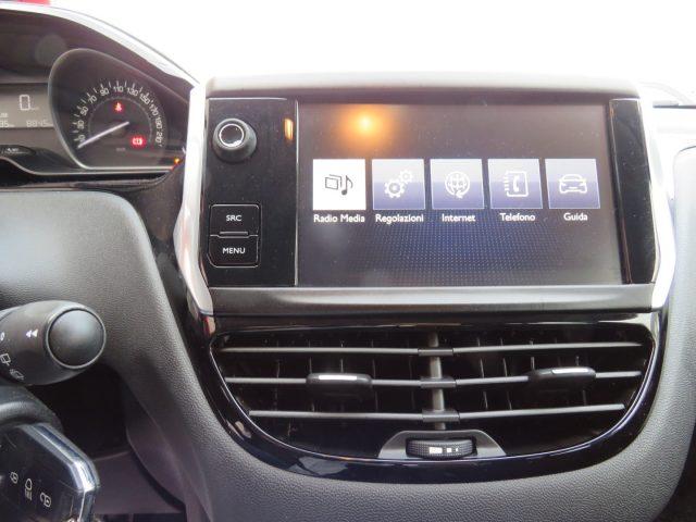 PEUGEOT 208 PureTech 82 5 porte Active neopatentati