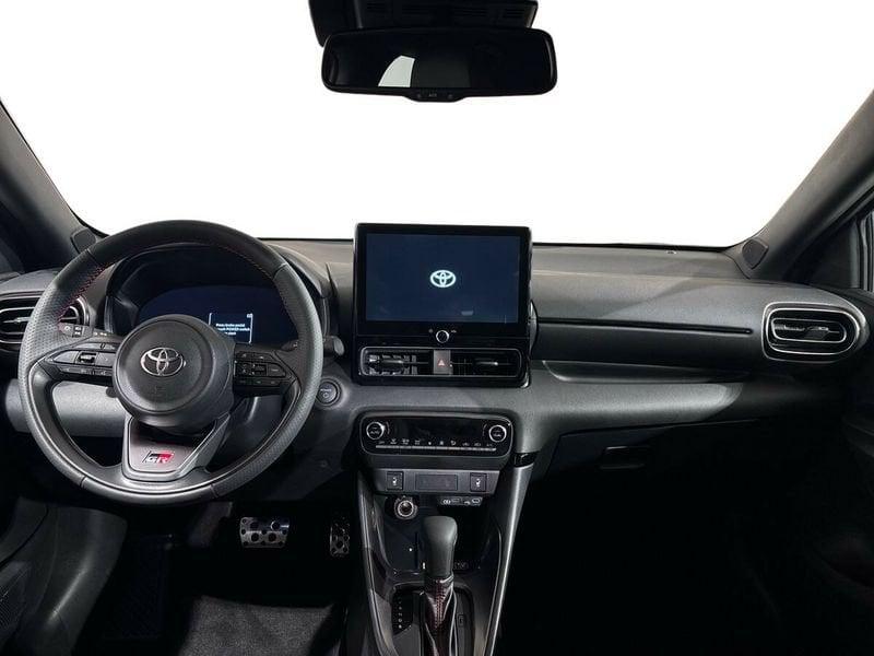 Toyota Yaris Hybrid 130 GR SPORT