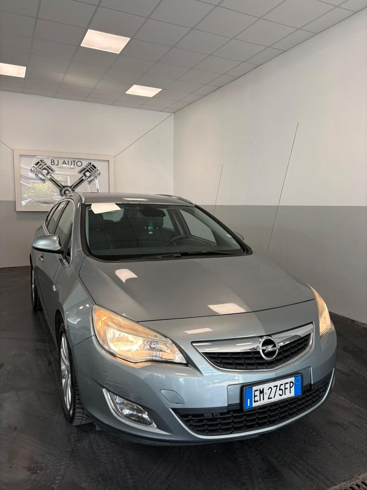 Opel Astra 1.7 CDTI 125CV 5 porte Cosmo