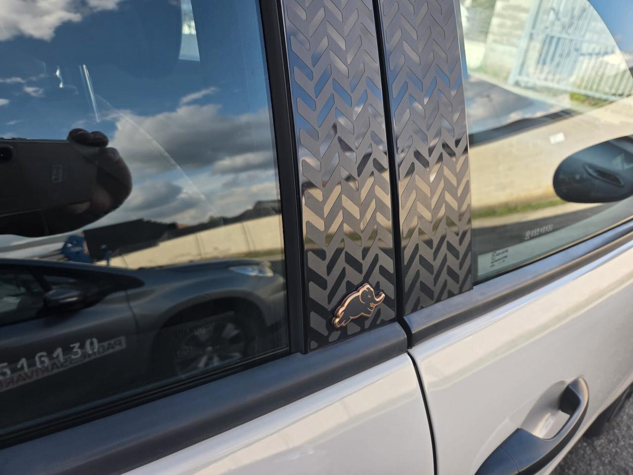 Lancia Ypsilon 1.2 69 CV 5 porte Gold Neopatentati !!