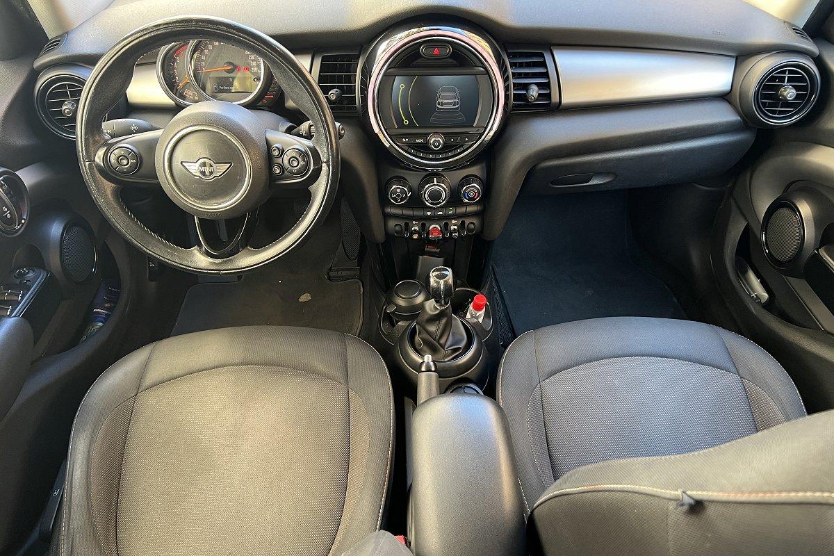 MINI Mini 1.5 Cooper D 5 porte