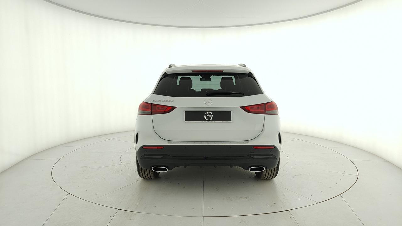 Mercedes-Benz GLA 200 d Premium auto