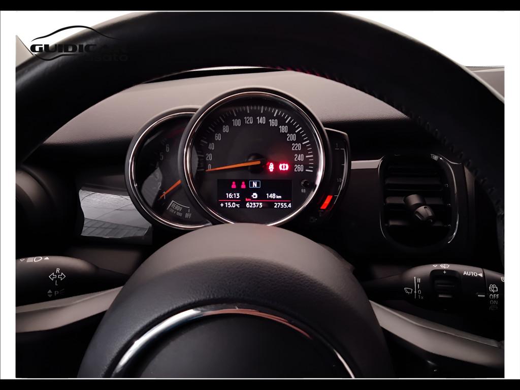 MINI Mini IV F56 2021 3p - Mini 3p 1.5 One Classic 75cv