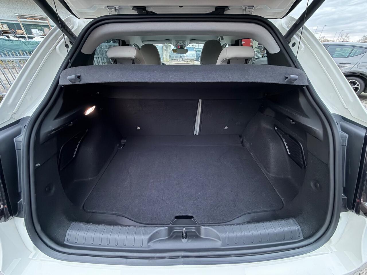 Fiat 600 Hybrid 100 CV DCT MHEV La Prima