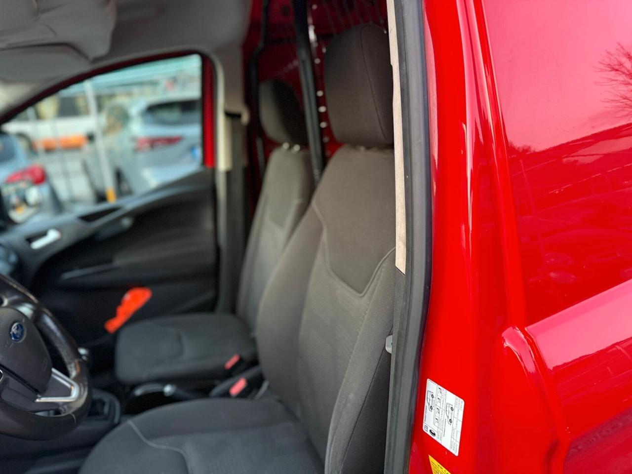 Ford Transit Courier 1.5 TDCi 75CV Van Trend