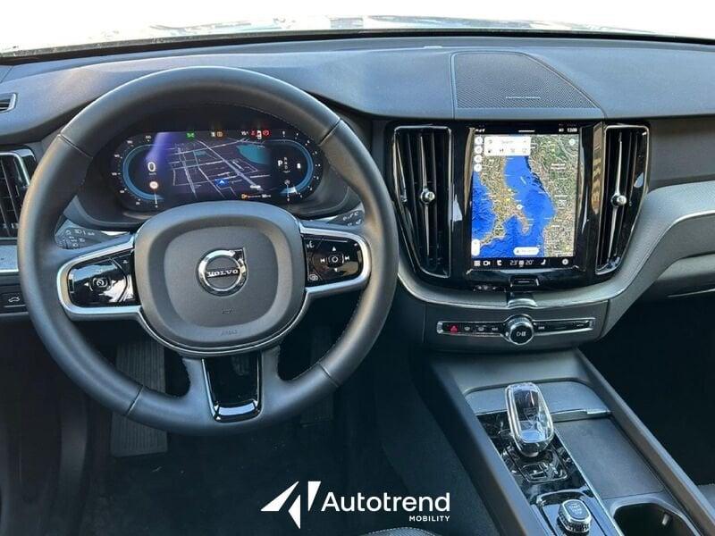Volvo XC60 B5 250+14 CV AWD Automatica Mild Hybrid Plus Dark