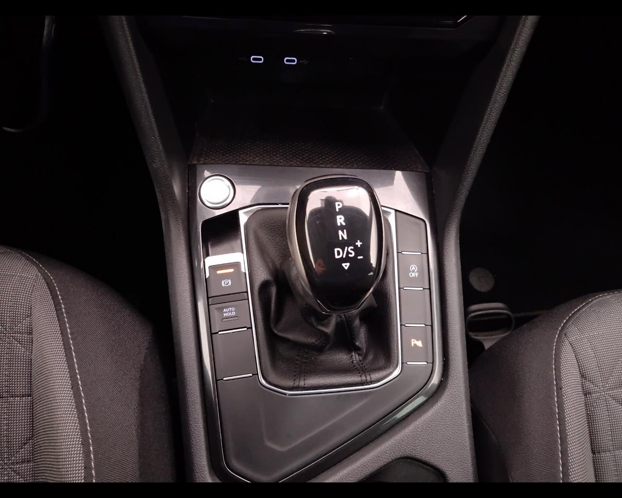 VOLKSWAGEN Tiguan II 2021 - Tiguan 2.0 tdi Life 150cv dsg