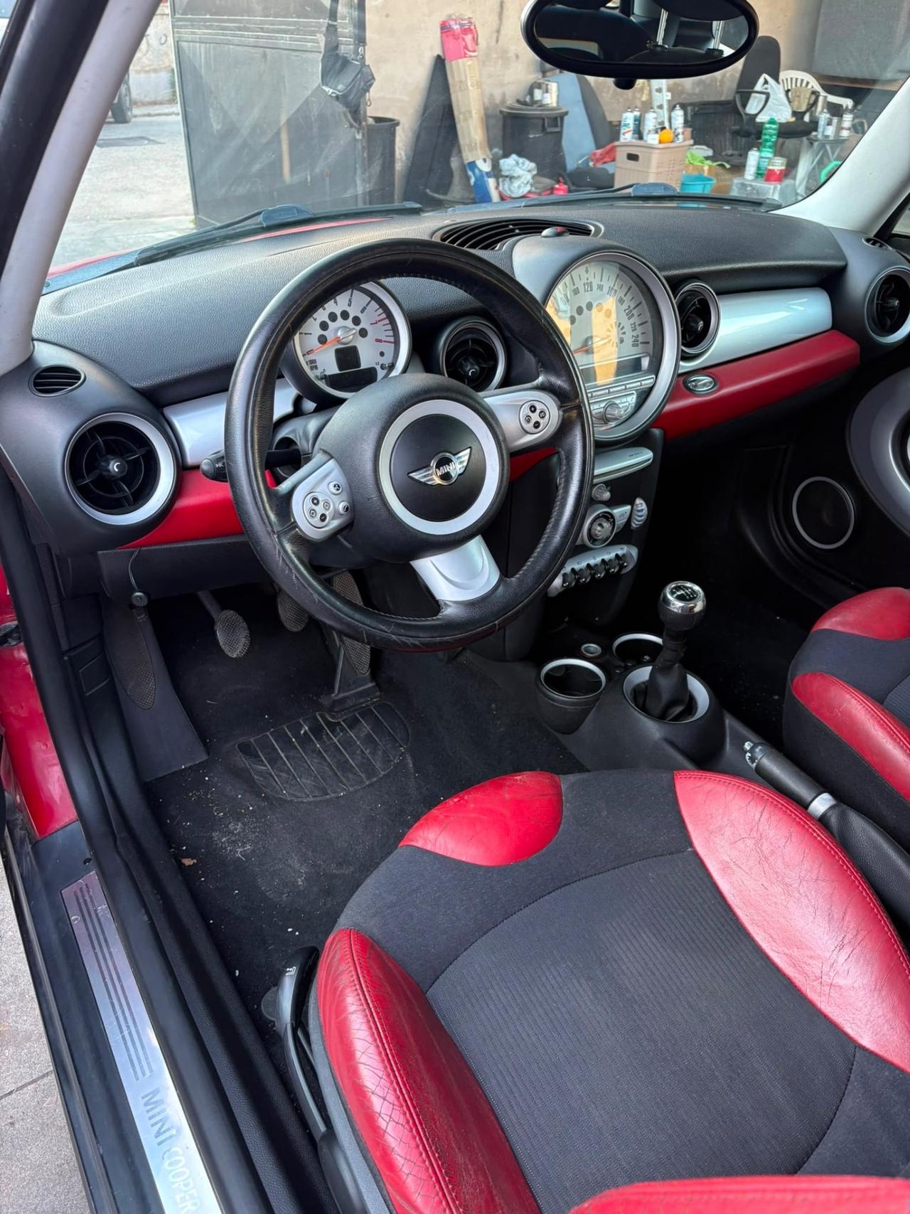 Mini 1.6 16V Cooper