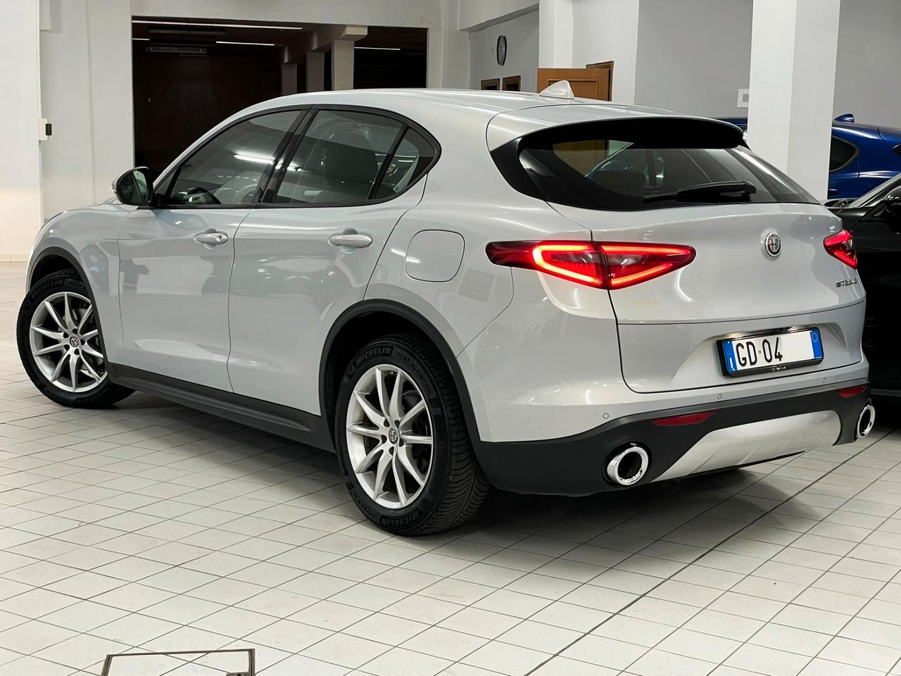 Alfa Romeo Stelvio 2.2 TD 190 CV EXECUTIVE 30/12/2020 CERCHI 19"