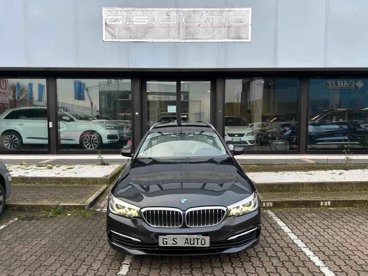 BMW 520d Touring auto GRANDINATA COMMERCIANTI