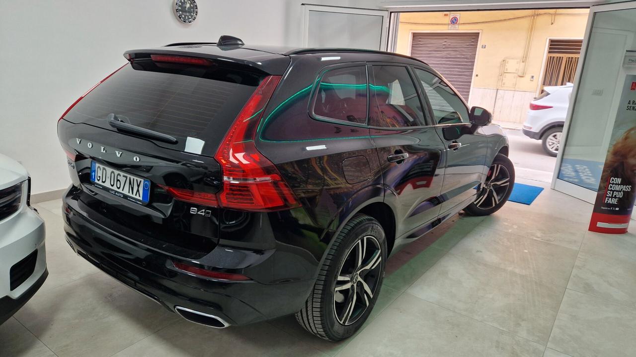 Volvo XC 60 XC60 B4 (d) AWD Geartronic R-design