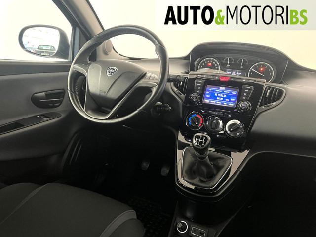 LANCIA Ypsilon 1.2 69 CV 5 porte Gold *NEOPATENTATI*