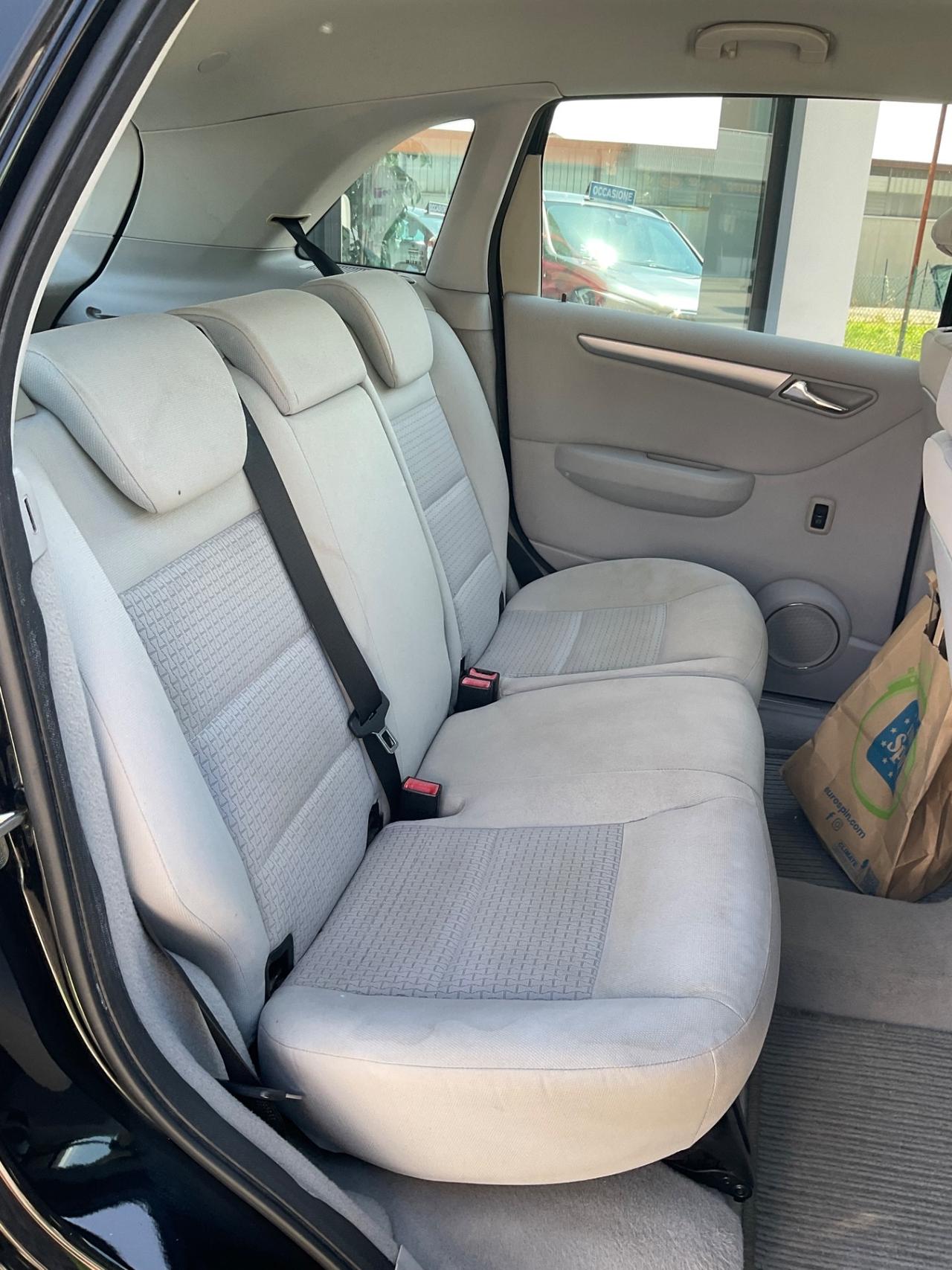 Mercedes-benz B 180 BlueEFFICIENCY Executive