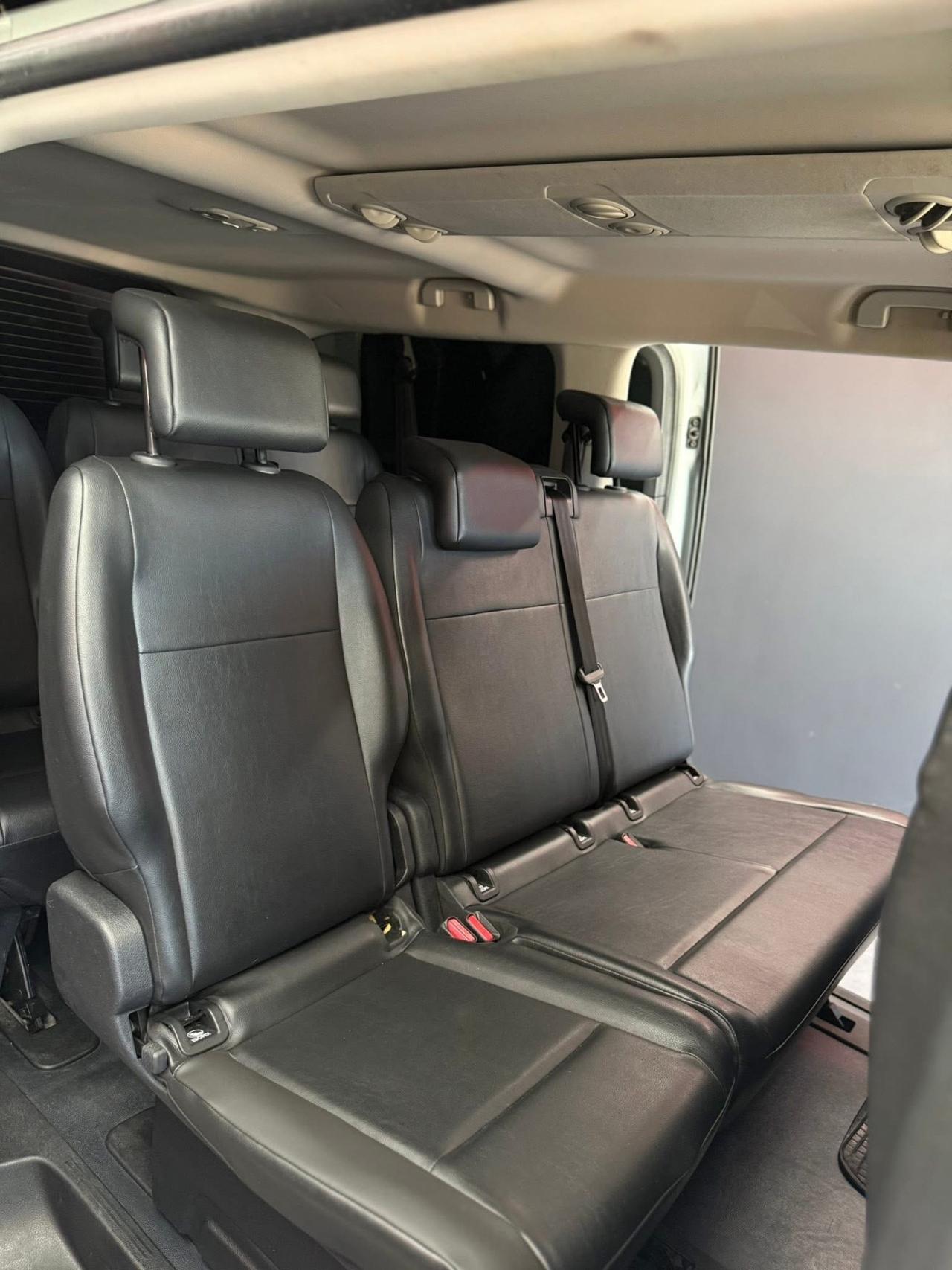 Peugeot Traveller BlueHDi 180cv EAT8 Long Allure 9 POSTI