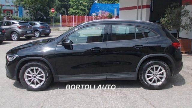 MERCEDES-BENZ GLA 200 d 57.000 KM AUTOMATICA BUSINESS EXTRA