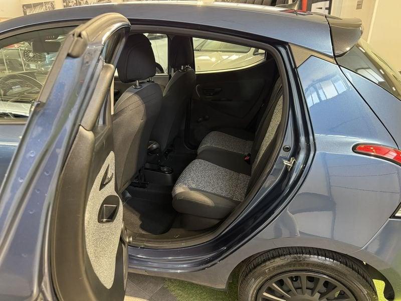 Lancia Ypsilon Ypsilon 1.0 FireFly 5 porte S&S Hybrid