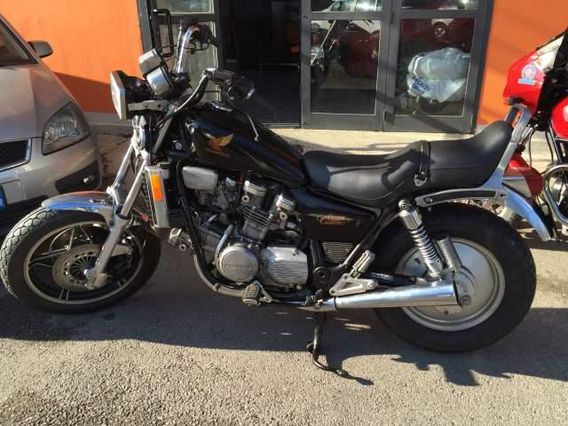 Honda VT 750 S ,