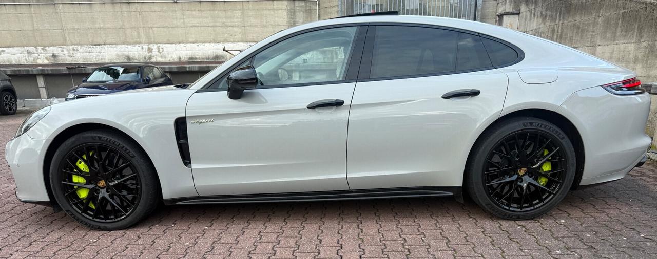 Porsche Panamera 4.0 Turbo S E-Hybrid FULL OPTIONAL