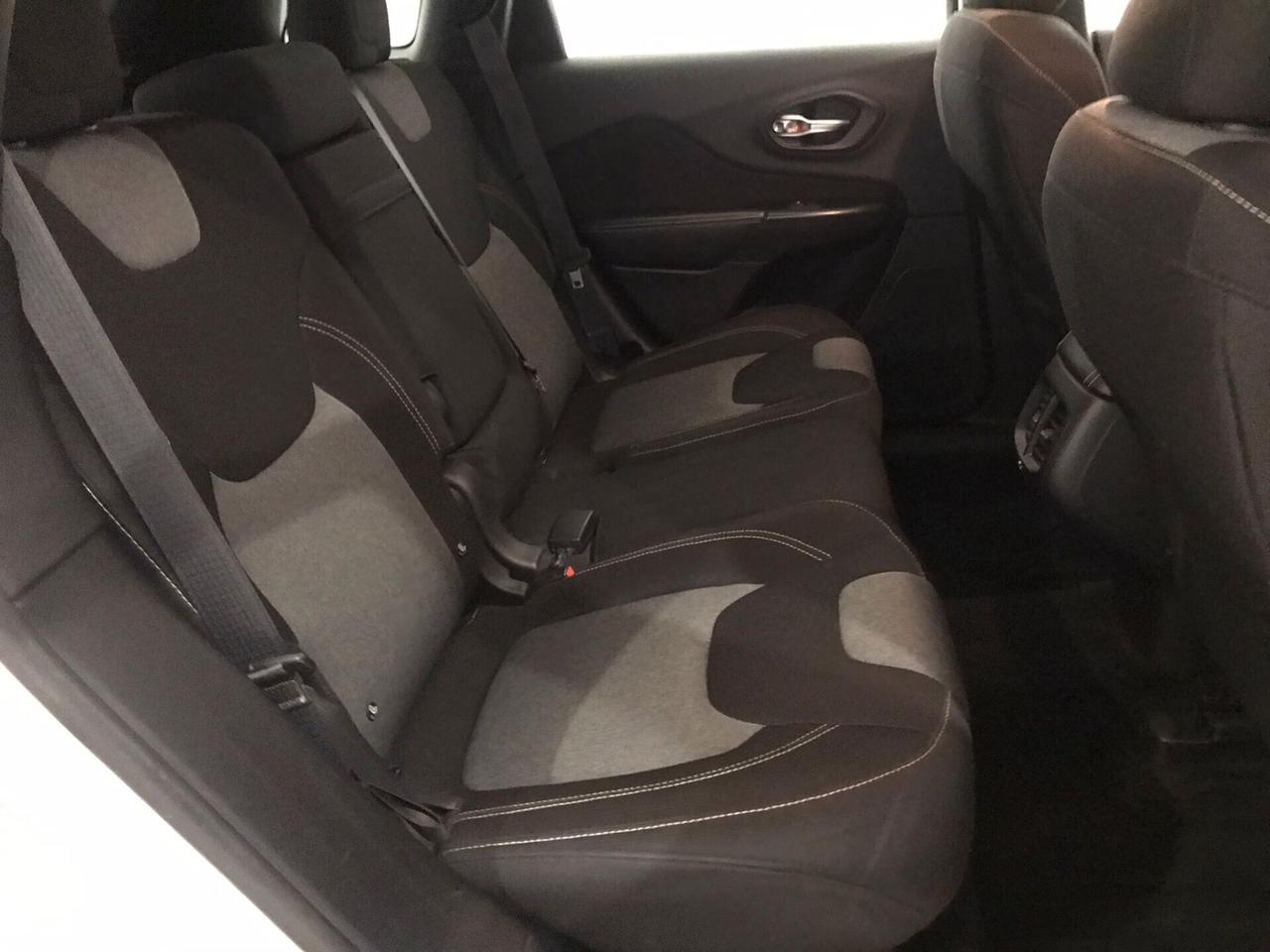 Jeep Cherokee 2.0 Mjt II Longitude 140cv