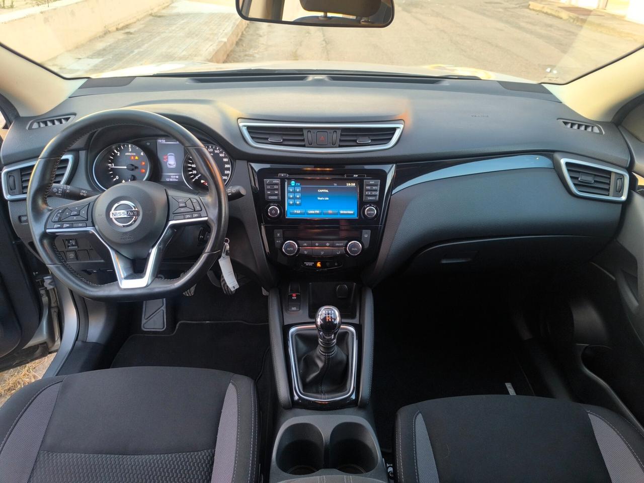 NISSAN QASHQAI 1.5 DIESEL 110cv NAV/RETROCAMERA