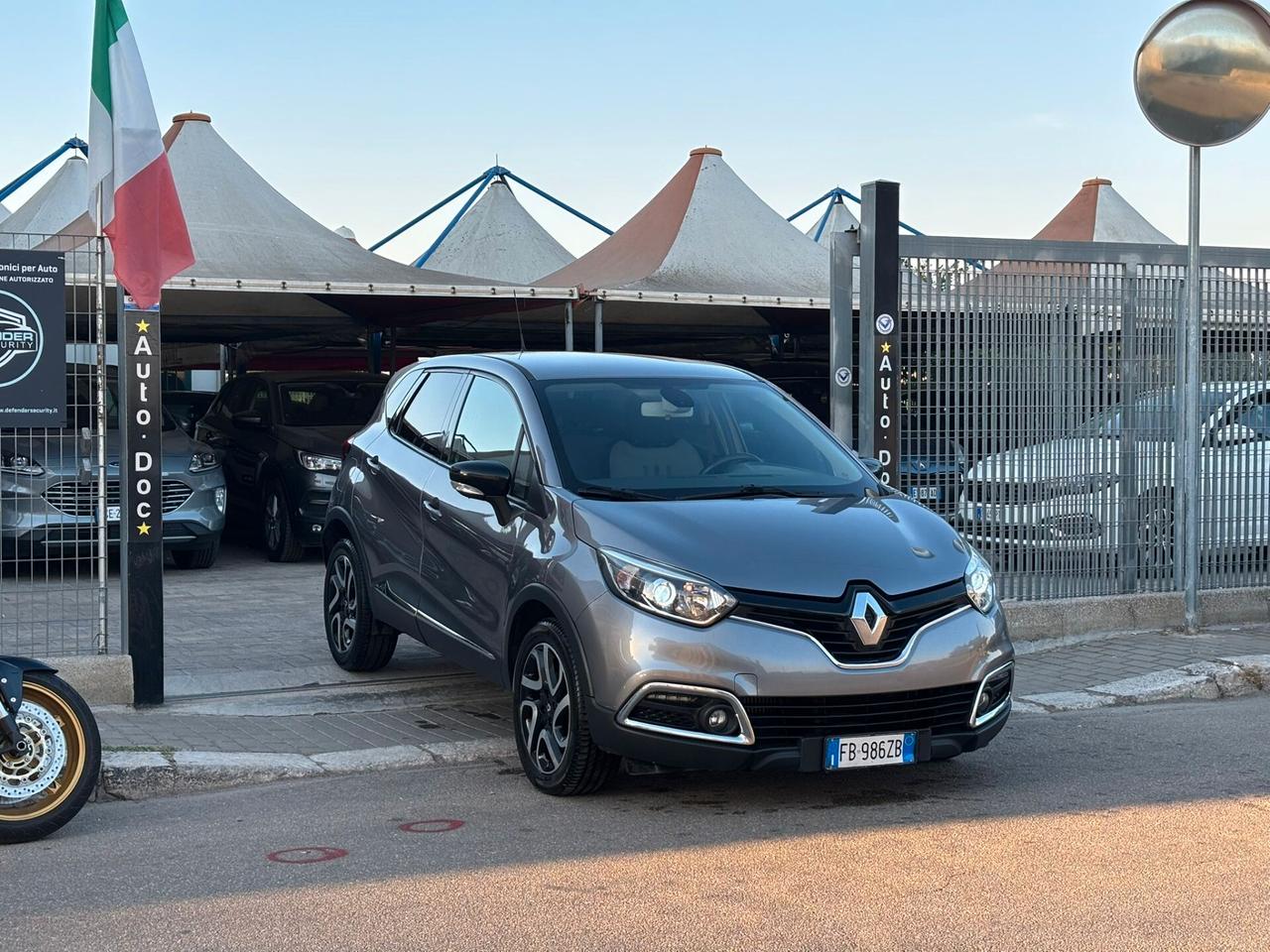 Renault Captur 1.5 dCi 90cv EDC Energy Intens