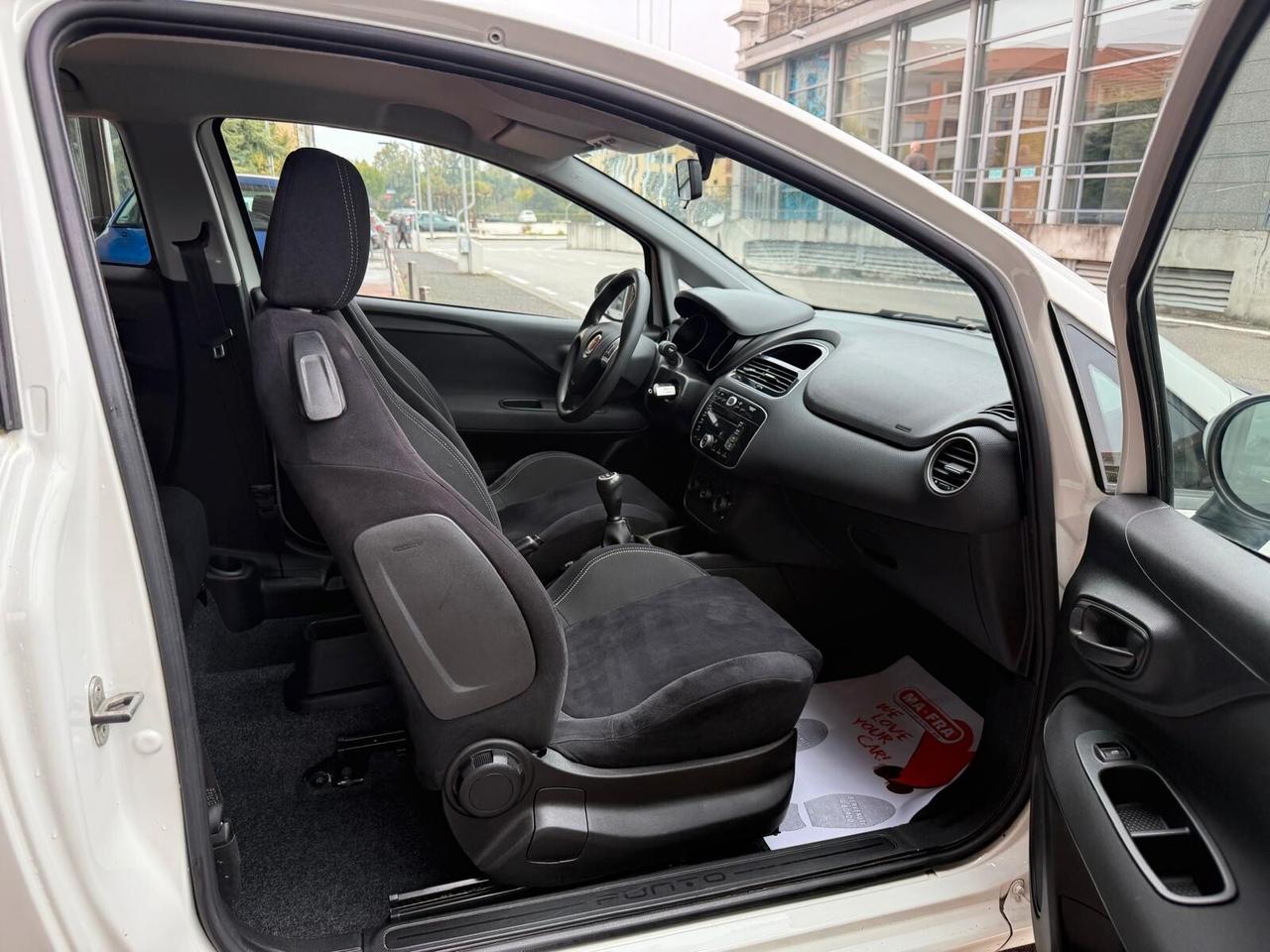 Fiat Punto 1.3 MJT 75CV 3 porte Immatricolazione 09/2021