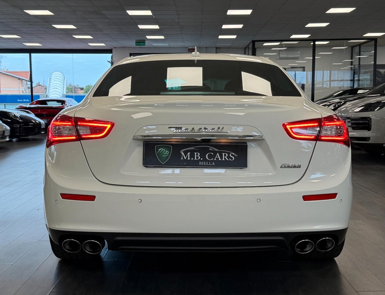 Maserati Ghibli V6 S 250 CV