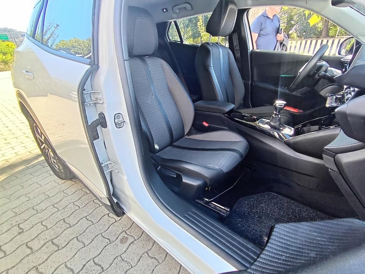 Peugeot 2008 2008 1.2 puretech Allure Pack 100cv
